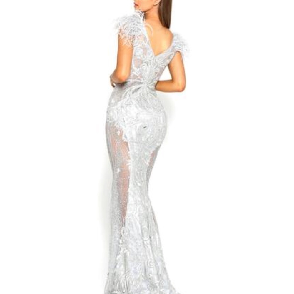 Brand new 2019 Portia and Scarlett evening gown - Picture 2 of 5